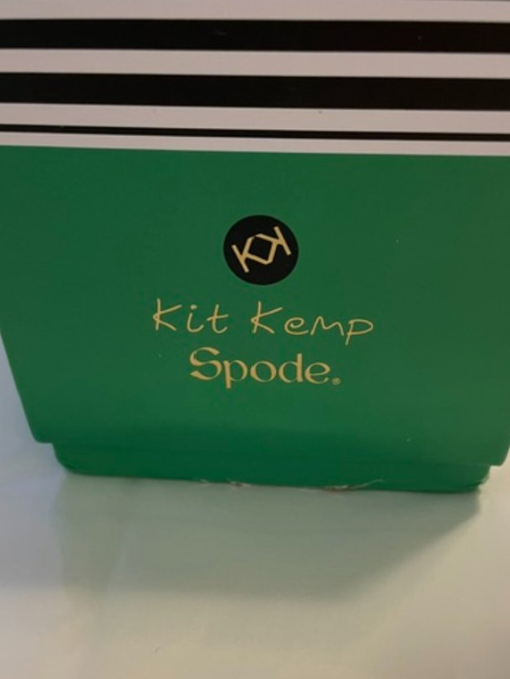 SPODE Kit Kemp Letter "J" Alphabet Mug 12 oz. in Green in Gift Box NWT - Picture 7 of 8